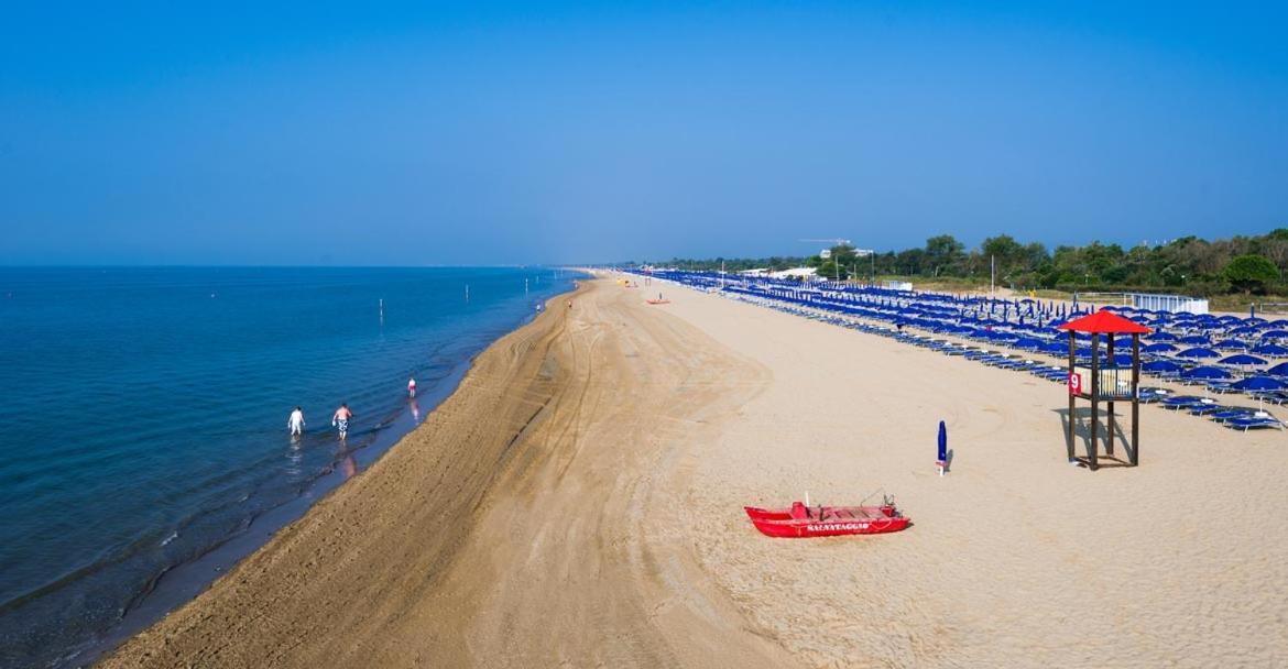 Appartamenti Solarium Bibione Exterior foto